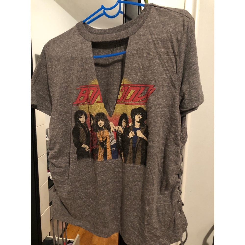 Bon Jovi open cut/side tie tee